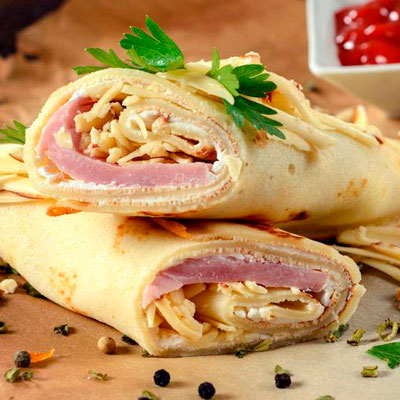 Блинчики с ветчиной и сыром